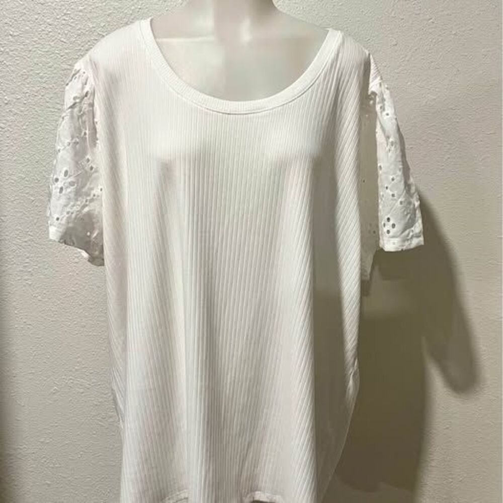 NWT Lane Bryant Eyelet Sleeve White Top Size 22/24